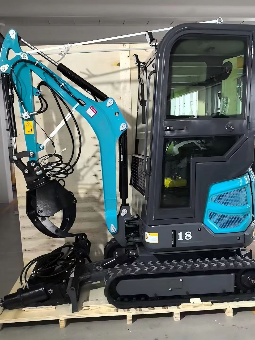 1.8 Ton Mini Excavator with At - Agriculture Gardening Farming avis et prix