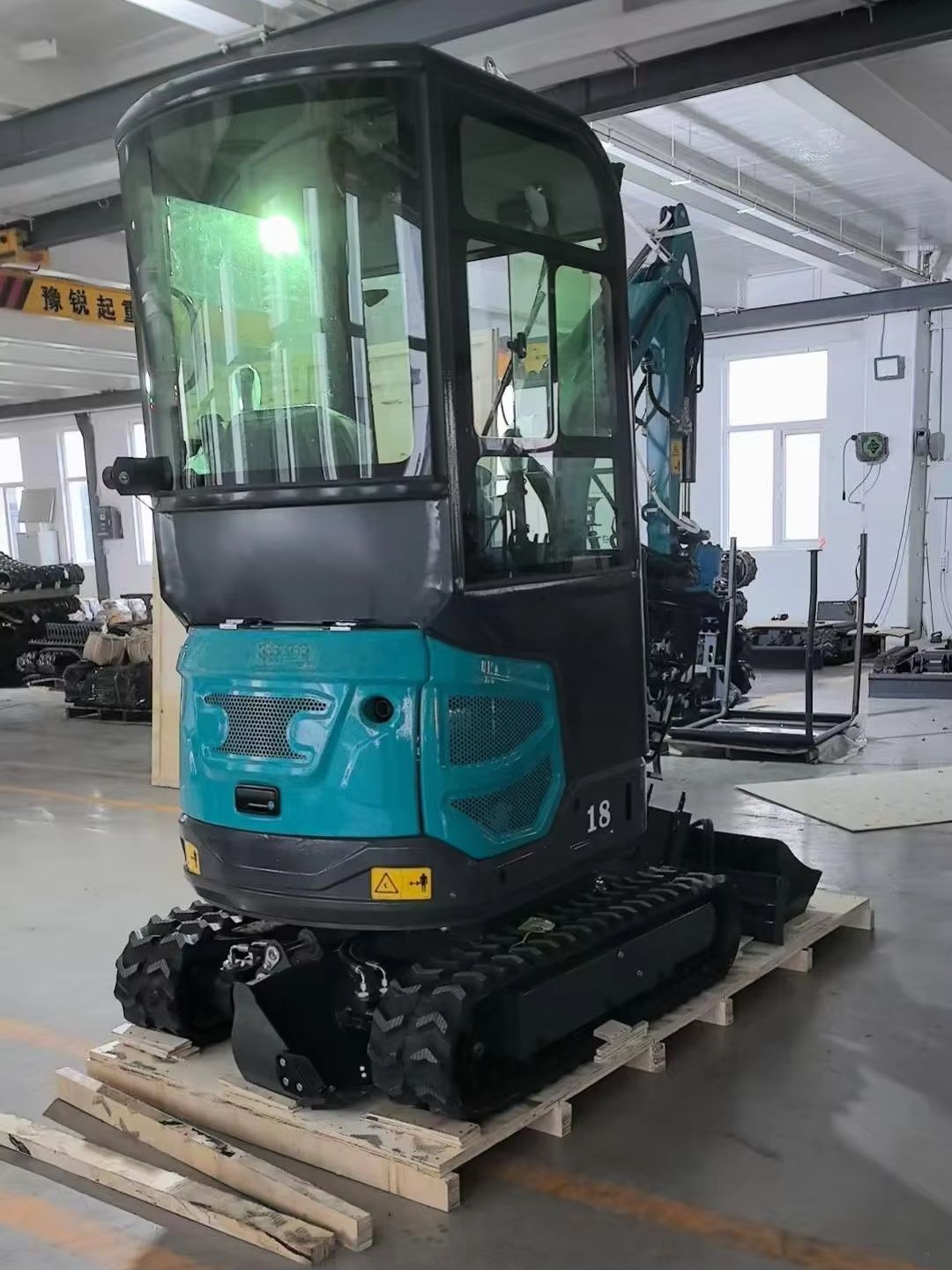 1.8 Ton Mini Excavator with At - Agriculture Gardening Farming avis et prix