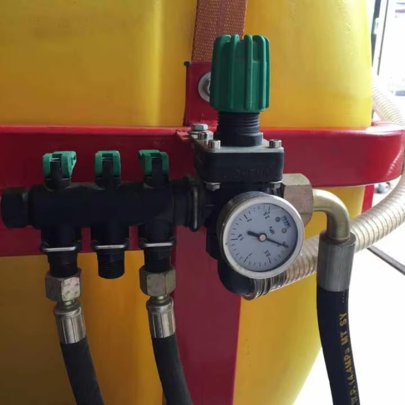 Large Area Spraying Tractor Mo - Orchard Sprayer Tractor avis et prix